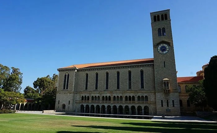 دانشگاه استرالیای غربی University of Western Australia 